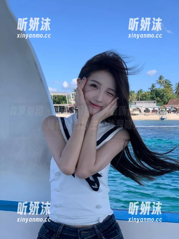森萝财团-aika 森萝财团 - aika眼镜系列最新作品集发布,揭秘时尚博主的独到眼光