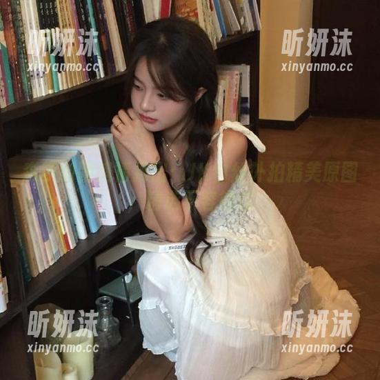 森萝财团盛情推出：JK白丝外拍精美原图，精选不容错过
