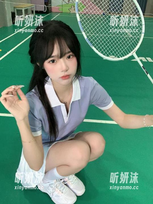 模范学院 - Hana妹黑色私拍套图，笑到停不下来，保你有色彩斑斓的心情！