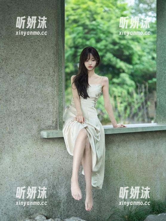 模范学院 - 探索董林越海边写真全集，尽享每一张动人原图