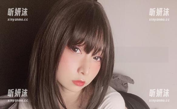 次屁啦女孩写真全集：从每张作品看她的成长与变化