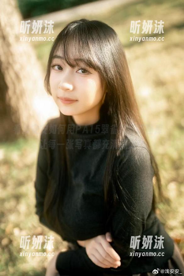 看浅安安如何用PA15翠雀媚征服图库，让每一张写真都充满魔力！