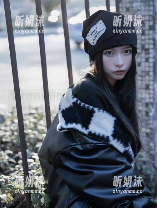 清水由乃最新作品揭秘，图片展示雪女暖冬主题下的美少女魅力！