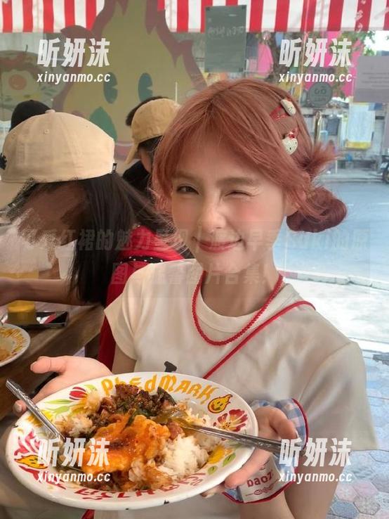 渡边早季Saki 可爱红裙的魅力呈现|渡边早季Saki的原图与温馨图片合集!