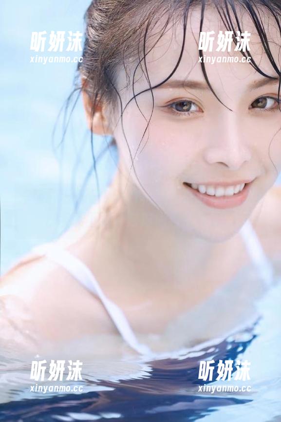爱蜜社 - 陈思琪Art棉袜写真大放送，立即免费下载，与时尚亲密接触！