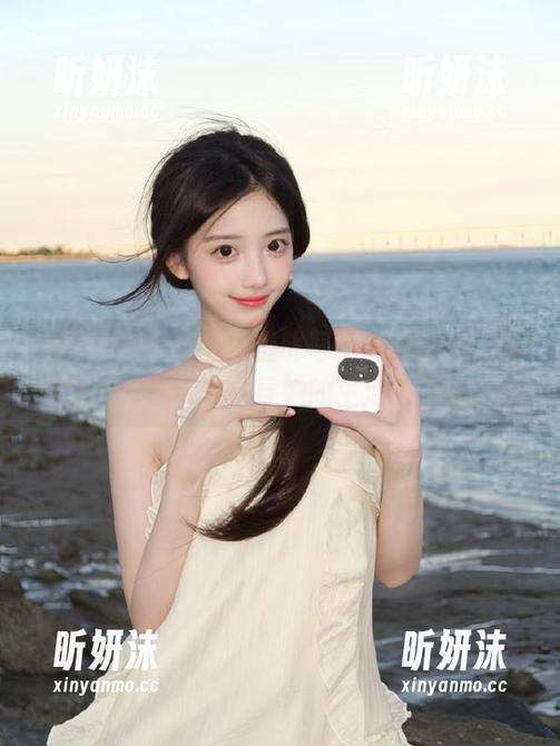 物恋传媒 - elise回眸写真里的故事，精选图片分享带你探寻她的生活与灵感之源