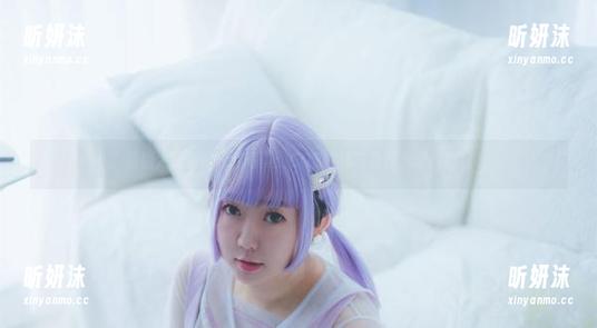 甜糖大魔王的泳装写真：COS文化与夏日风情的碰撞