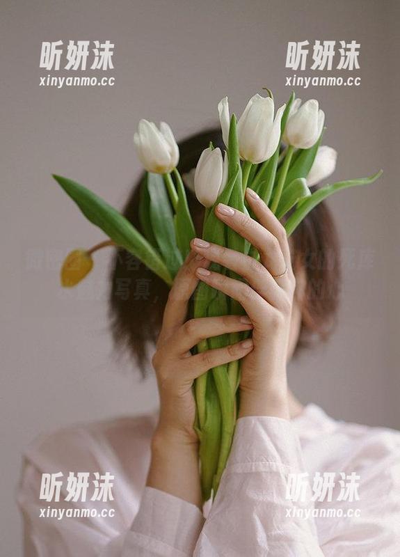 白龙猫女 微密圈 - 不容错过!观看白龙猫女的死库水魅力写真,原图瞬间俘获你的心