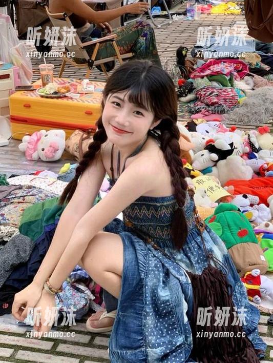 秀人网-奈奈Fox 秀人网 - 感受奈奈Fox的油亮艺术,收录丰富图片资源供欣赏