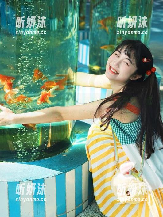 秀人网-徐微微mia 秀人网 - 徐微微mia惊艳作品集更新:低胸开襟魅惑缔造完美比例之美