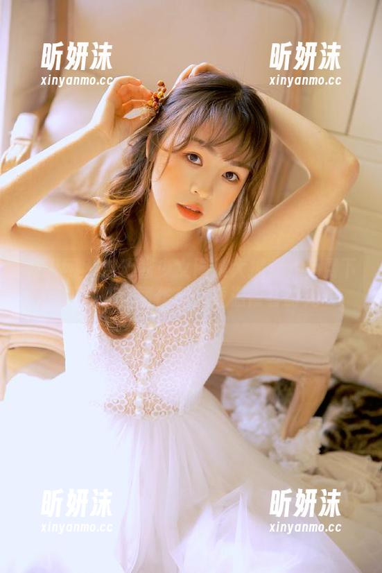秀人网-波巧酱 秀人网 - 波巧酱少女图集大揭密:免费下载这些华丽作品,重温青春时光