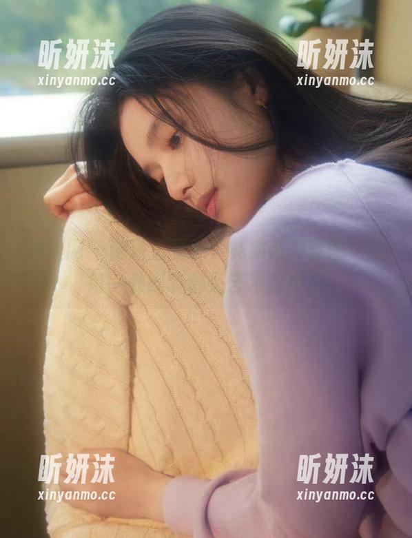 秀人网 - 邂逅王俪丁，礼服系列套图中的每一处细节都是艺术的杰作