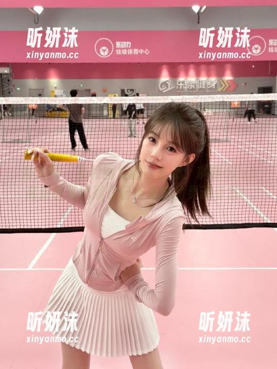 秀人网-琳琳ailin 秀人网 - 福利图集重磅来袭:琳琳ailin高跟鞋写真展现前所未有的灵动姿态!