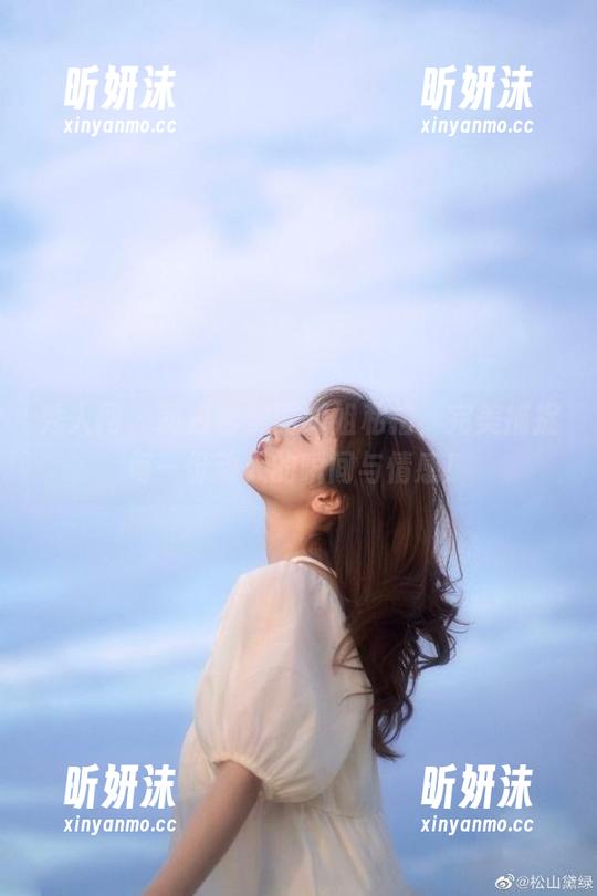 秀人网 - 萌白酱美丽御姐私拍，完美捕捉每一份动人的瞬间与情感！