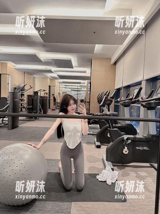 秀人网-陈柒柒 秀人网 - 陈柒柒浴室写真盛宴:分享她的原图,留下美好瞬间!
