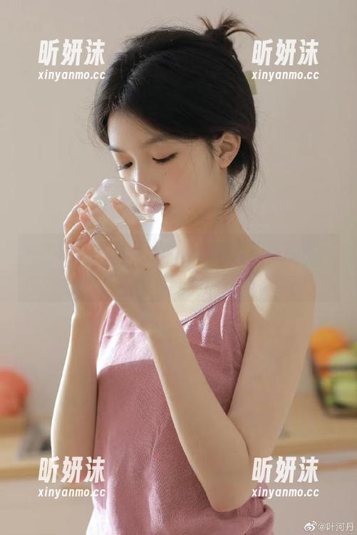 秀人网-陈茜妮zoe 秀人网 - 下载陈茜妮zoe全套和服写真,体验独特的和风之旅