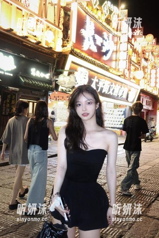 秀人网 - 在黄乐然的温顺小奶牛美图写真中，发现不一样的摄影艺术之美