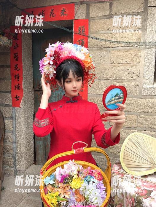 秋楚楚不秃头 秋楚楚不秃头打造独特校服魅力,图库分享为你打开新视野!