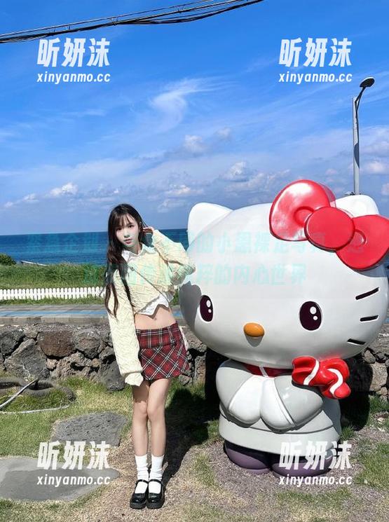 紧急企划 - 与众不同的小恩裸足写真，通过美图传递纯粹的内心世界