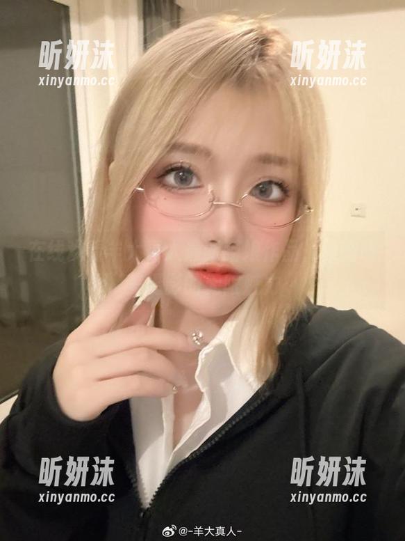 在线观看羊大真人最新猫娘作品，领略唯美摄影的无限魅力