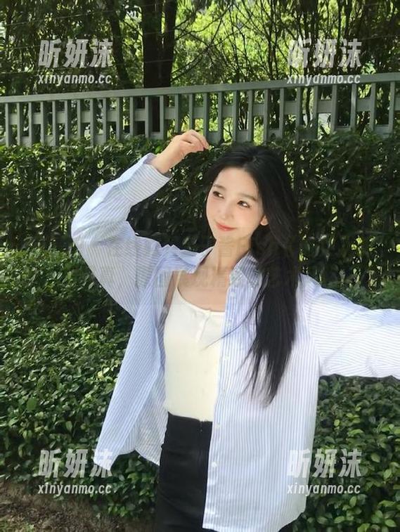 美媛馆 - 在线购买鱼子酱Fish《修女》系列写真，原图展现精致的艺术风格
