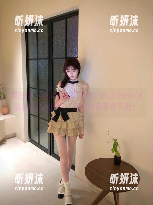 微密圈 - 从未见过的视角！脸红Dearie脱丝的模样图包，精彩内容等你下载！