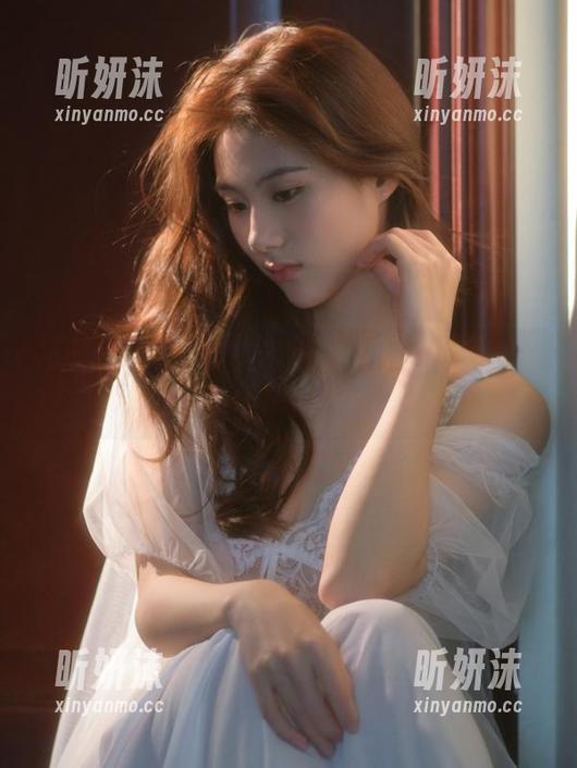 花漾show-易阳Silvia 花漾show - 唯美易阳Silvia圣诞写真合集,立即访问网盘获取最美图赏