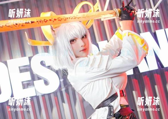 菌烨tako倾情演绎，八重神子COS写实图片合集，感受角色魅力