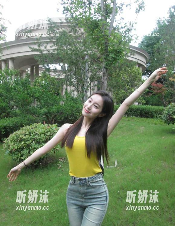 蜜桃社-缇娜美Tinami 蜜桃社 - 每一张都是艺术,缇娜美Tinami清纯写真图库精选让你心动不已