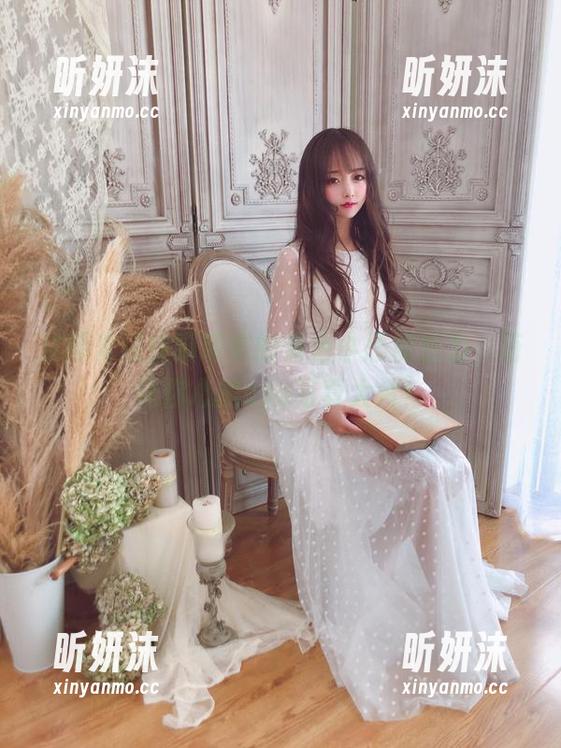 过期米线线喵带来的紫色小恶魔魅力，萌化你心的cos写真大片！