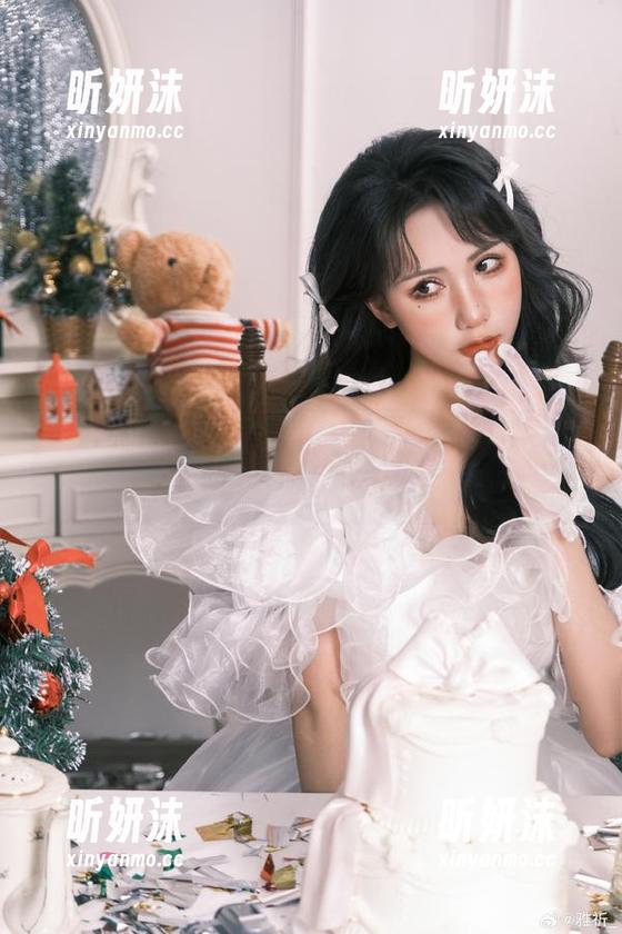 雅祈masaki 雅祈masaki的奶牛魅力:图包展示她最新写真作品的精致瞬间