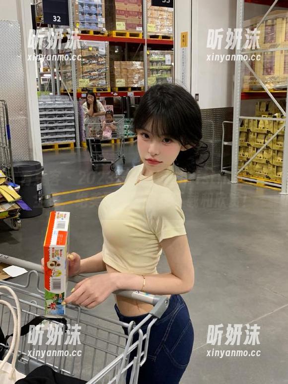 青豆客-黄可christine 青豆客 - 2023最新黄可christine白色全集,绝美写真等你来下载和欣赏!