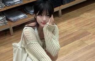 青豆客 - 黄梦羡最新办公室写真作品集更新：探索职场风范与个人风格的完美结合