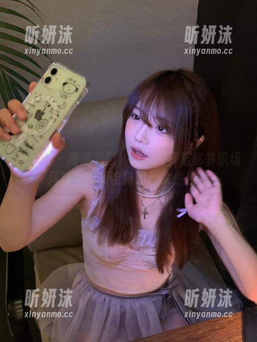 魅妍社-赵梦洁 魅妍社 - 高清美图特辑:赵梦洁秘书职场风格,完美诠释现代女性魅力