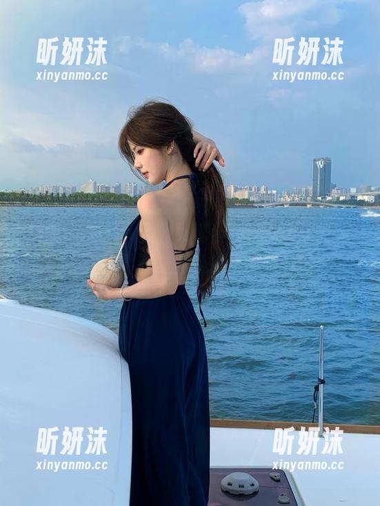 魅瞳meroko夏日写真合集，记录下阳光灿烂时刻，展现最真实的自我与青春活力