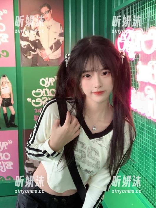 黑饱宝 微密圈 - 黑饱宝蕾丝写真集:高清细节让人无法直视,真是过分迷人!